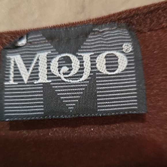 Mojo Moxy Brown Fitted Short Sleeve Tee - Picture 5 of 5